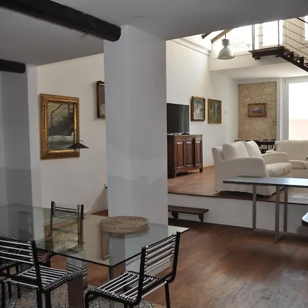 Casa Di Mario In Centro Storico Con Due Da Letto E Terrazze アパート