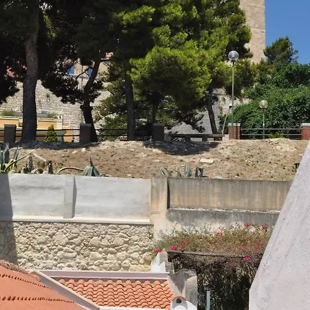 아파트 Casa Di Mario In Centro Storico Con Due Da Letto E Terrazze *