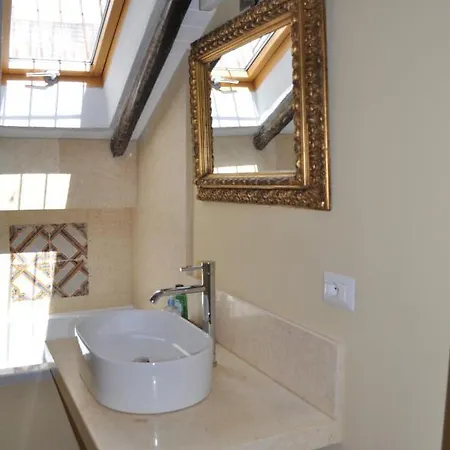 아파트 Casa Di Mario In Centro Storico Con Due Da Letto E Terrazze 칼리아리